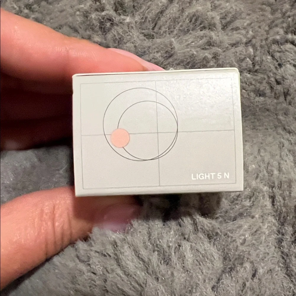 R.E.M. Beauty Sweetener Concealer - Light 5N